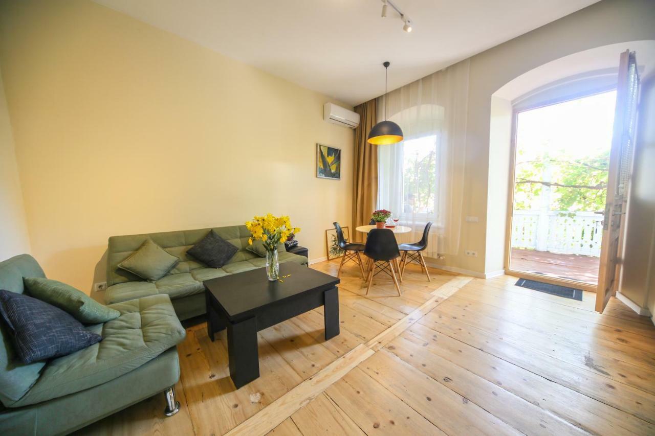 Parajhouse Apartment Tbilisi Luaran gambar